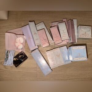 Flower Knows Make Up Assorted Lot